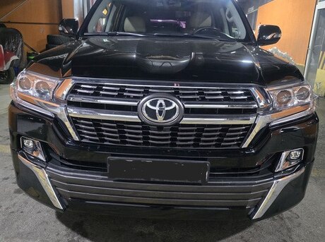 Toyota Land Cruiser 2010