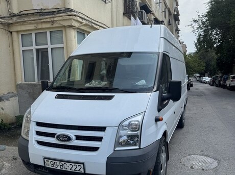 Ford Transit 2011