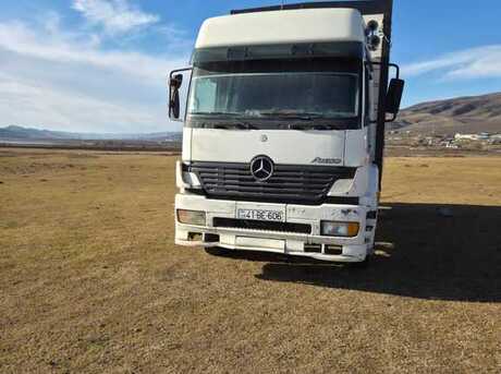 Mercedes Atego 2528 2001