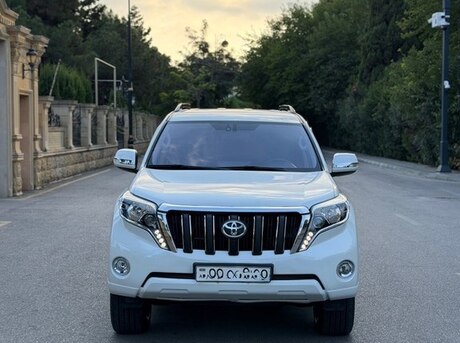Toyota Land Cruiser Prado 2012