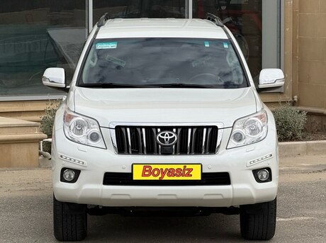 Toyota Land Cruiser Prado 2013
