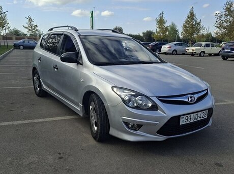 Hyundai i30 2010