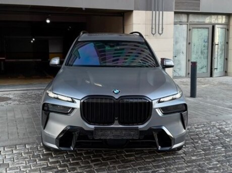 BMW X7 2023
