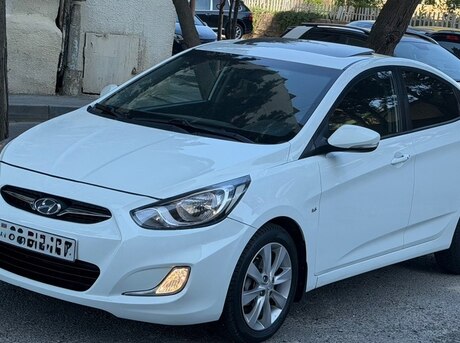 Hyundai Accent 2011