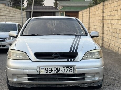 Opel Astra 2000