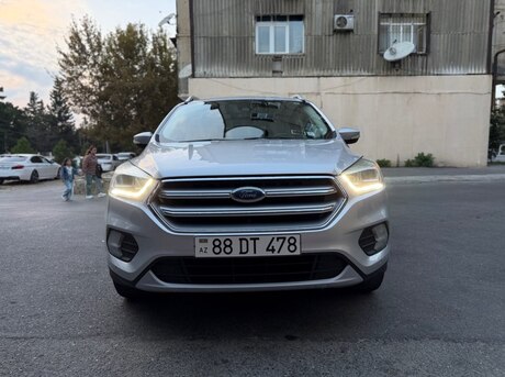 Ford Escape 2017