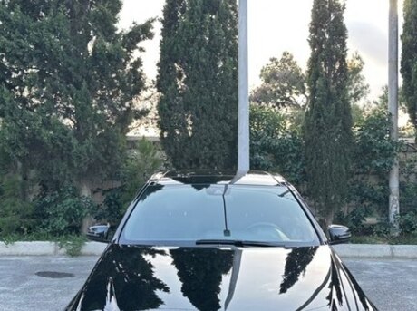 Mercedes E 220 2014