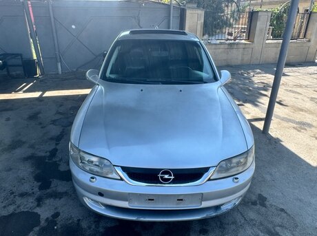 Opel Vectra 2000