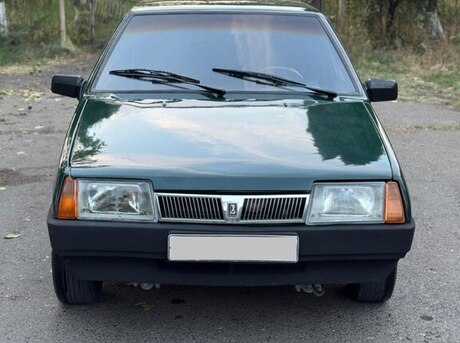LADA (VAZ) 21099 1999