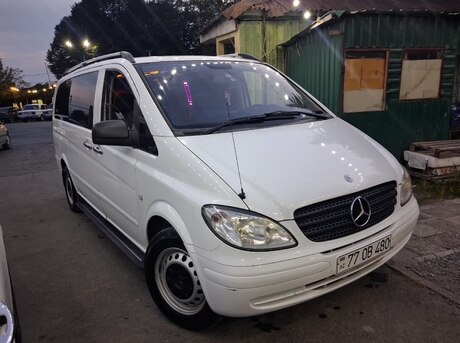 Mercedes  2009