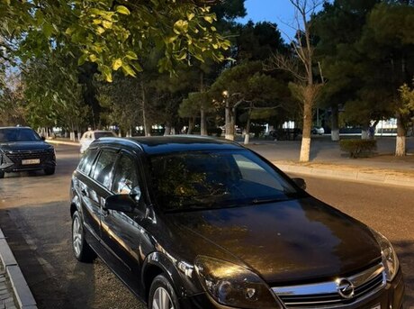 Opel Astra 2008