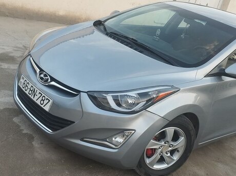 Hyundai Elantra 2015