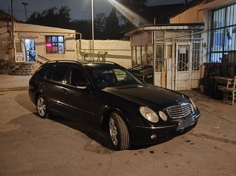 Mercedes E 220 2006