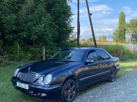 Mercedes E 200 2000