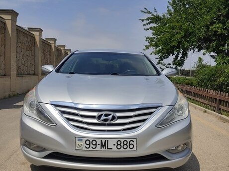 Hyundai Sonata 2012