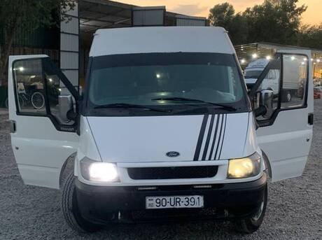 Ford Transit 2000