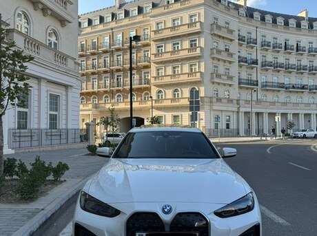 BMW i4 2022