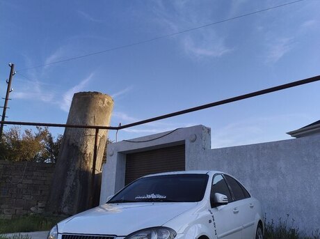 Daewoo Gentra 2014
