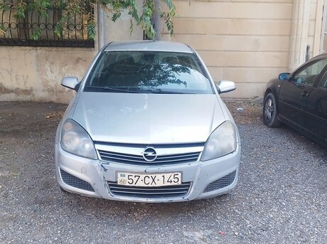Opel Astra 2008
