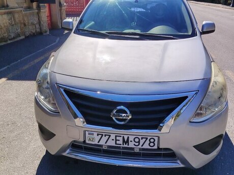 Nissan Latio 2015