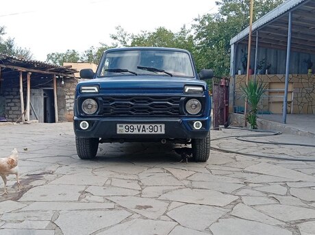 LADA (VAZ) Niva 2014