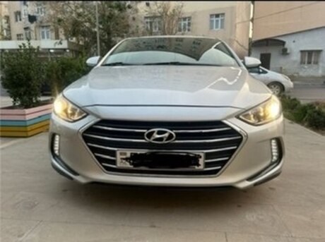 Hyundai Elantra 2016
