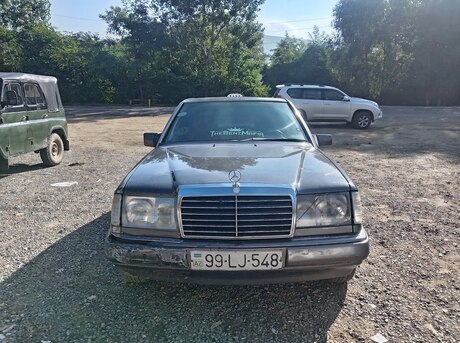 Mercedes  1992