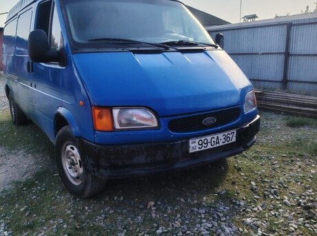Ford Transit 2000
