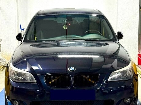 BMW 525 2008