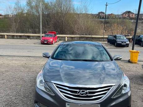 Hyundai Sonata 2013