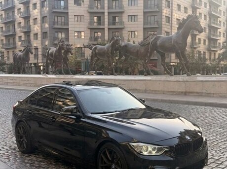 BMW 328 2012
