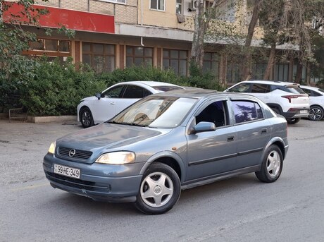 Opel Astra 1998