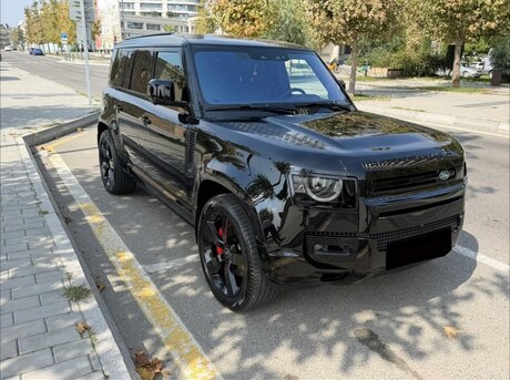 Land Rover Defender 2021