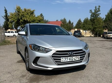 Hyundai Elantra 2018