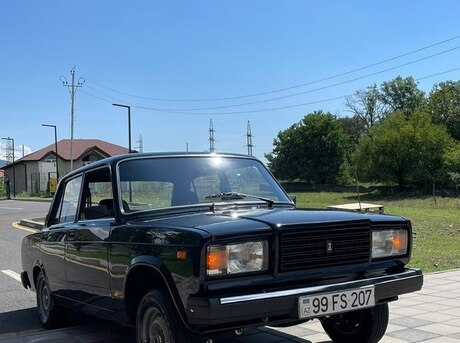 LADA (VAZ) 2107 2011