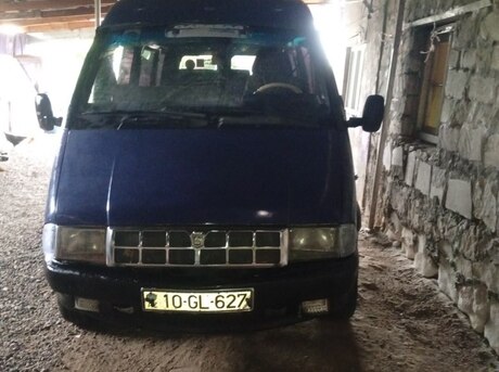 GAZ 32212 1998
