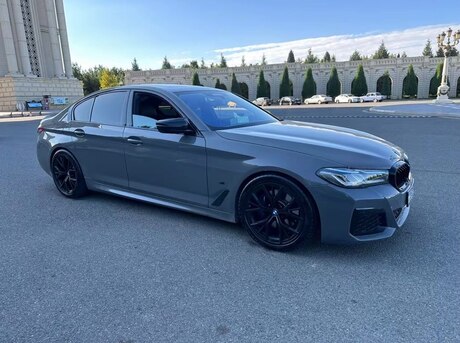 BMW 530e 2021