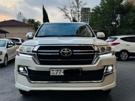 Toyota Land Cruiser 2012
