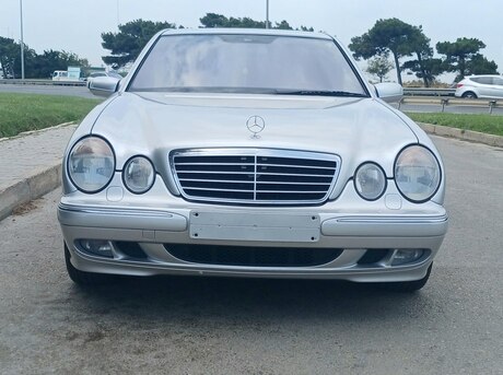 Mercedes E 220 1999
