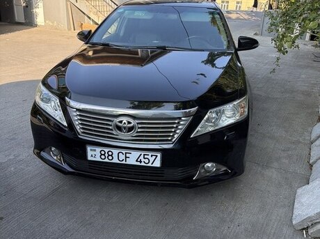 Toyota Camry 2014