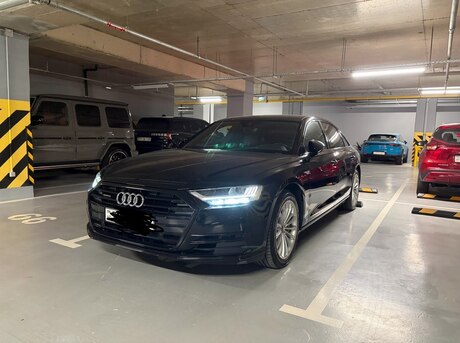 Audi A8 2021