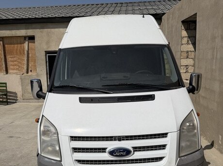 Ford Transit 2013