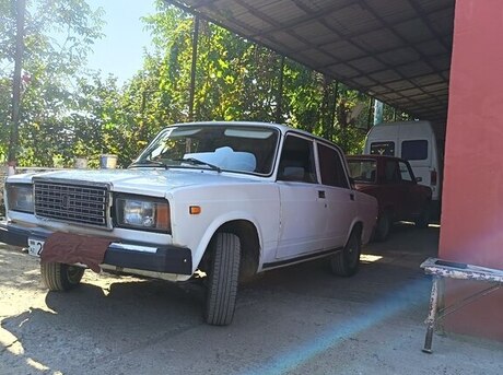 LADA (VAZ) 2107 2003