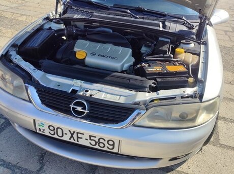Opel Vectra 2000