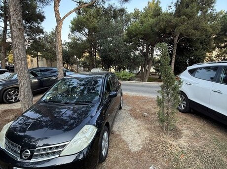 Nissan Tiida 2011
