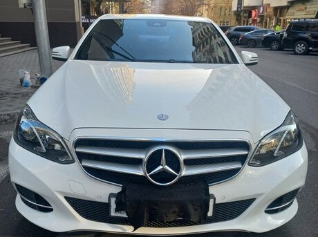 Mercedes E 220 2014