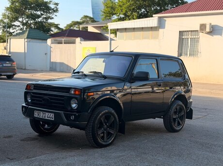 LADA (VAZ) Niva 2021