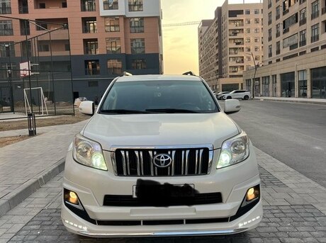 Toyota Land Cruiser Prado 2010