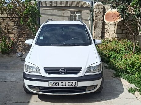 Opel Zafira 2000
