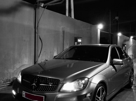 Mercedes C 250 2011